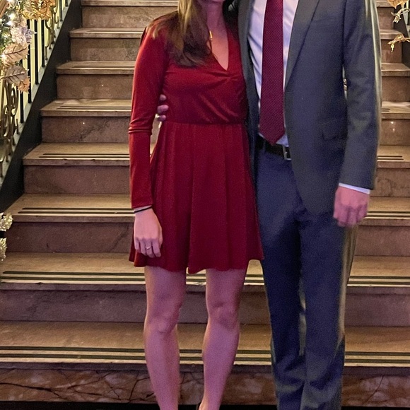 Red BCBGeneration Long Sleeve Tie Back VNeck Dress Size XS - Picture 5 of 5